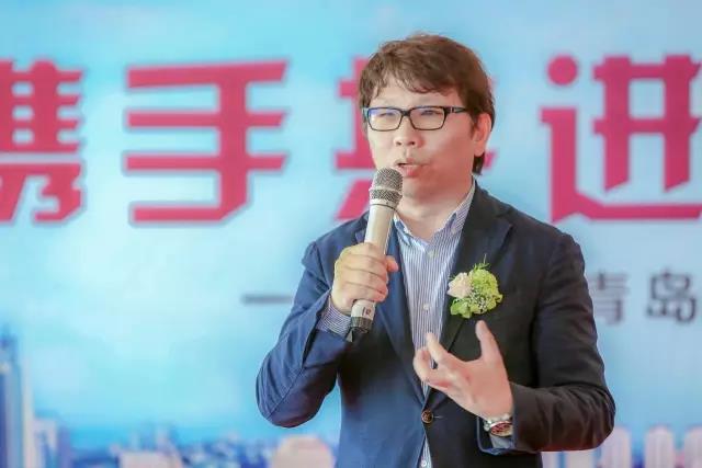 恒峰g22集团总修建师黄向明