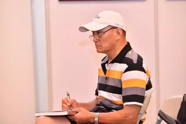 上海的都会更新，，，，，，，，地标性修建