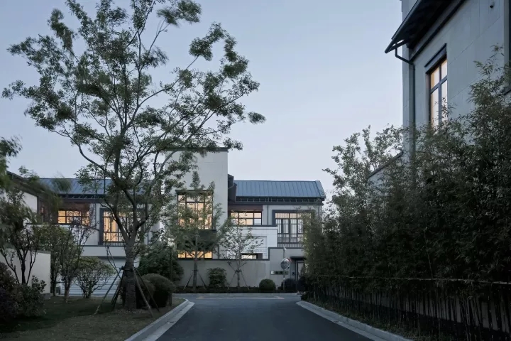 内侧修建单体的院落普遍安顿于修建和蹊径之间以保；；；；；；；に矫苄