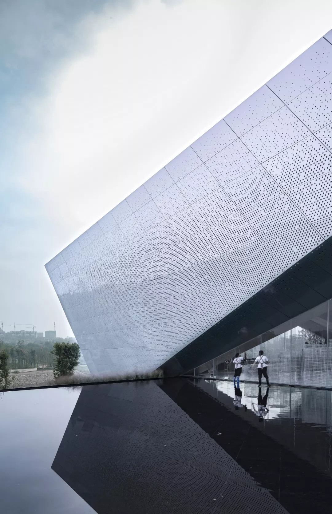 幕墙效果 by远洋恒峰g22修建设计