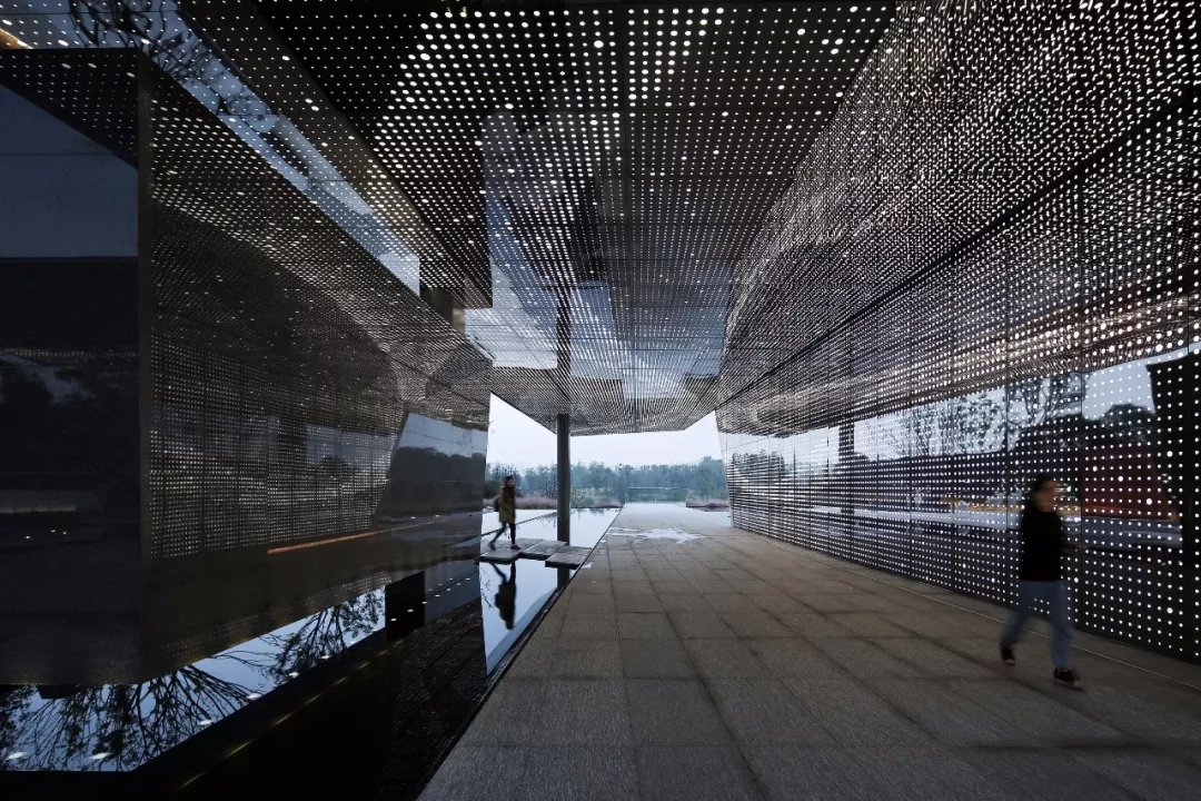 两江星空长廊实景 by苏圣亮，，，，，恒峰g22修建设计